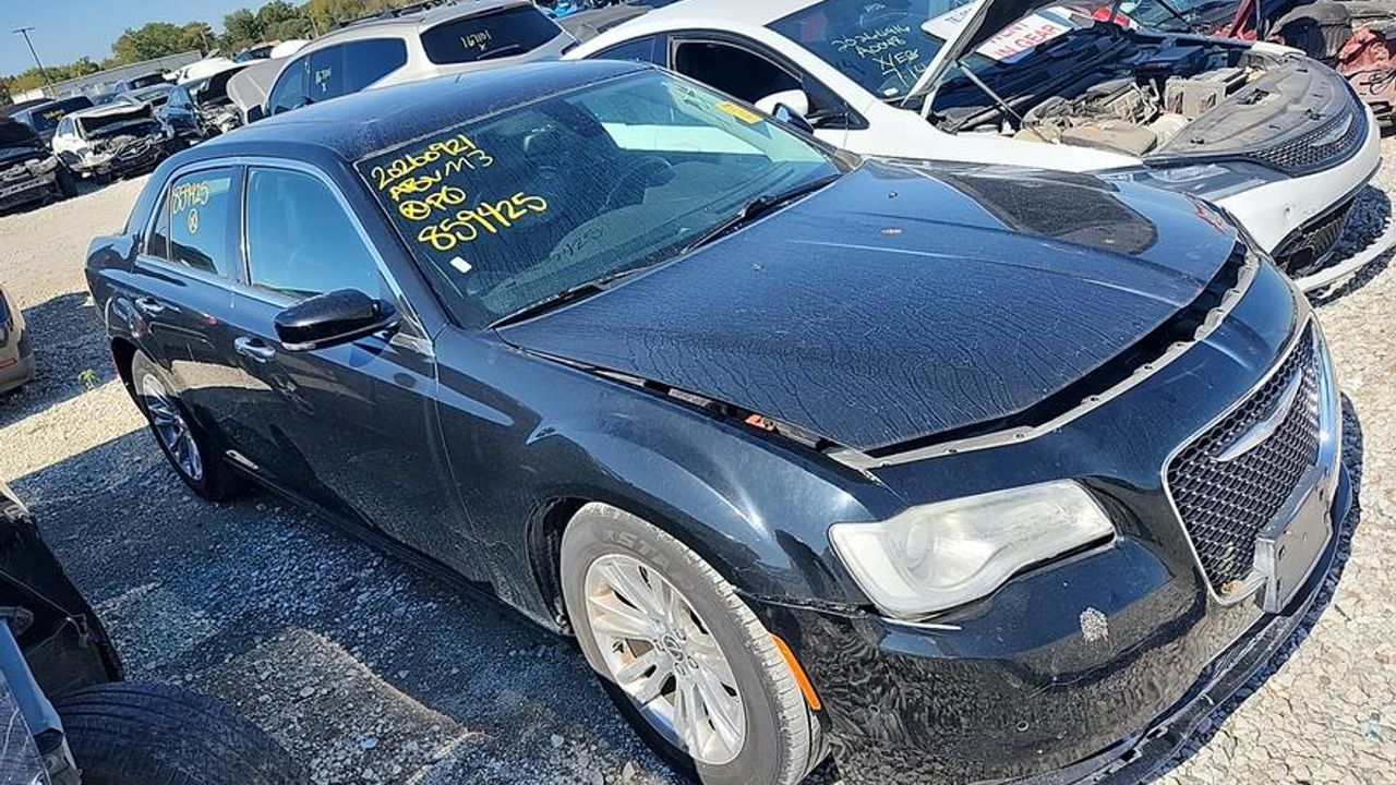 2015 Chrysler 300 for sale | Autura Marketplace