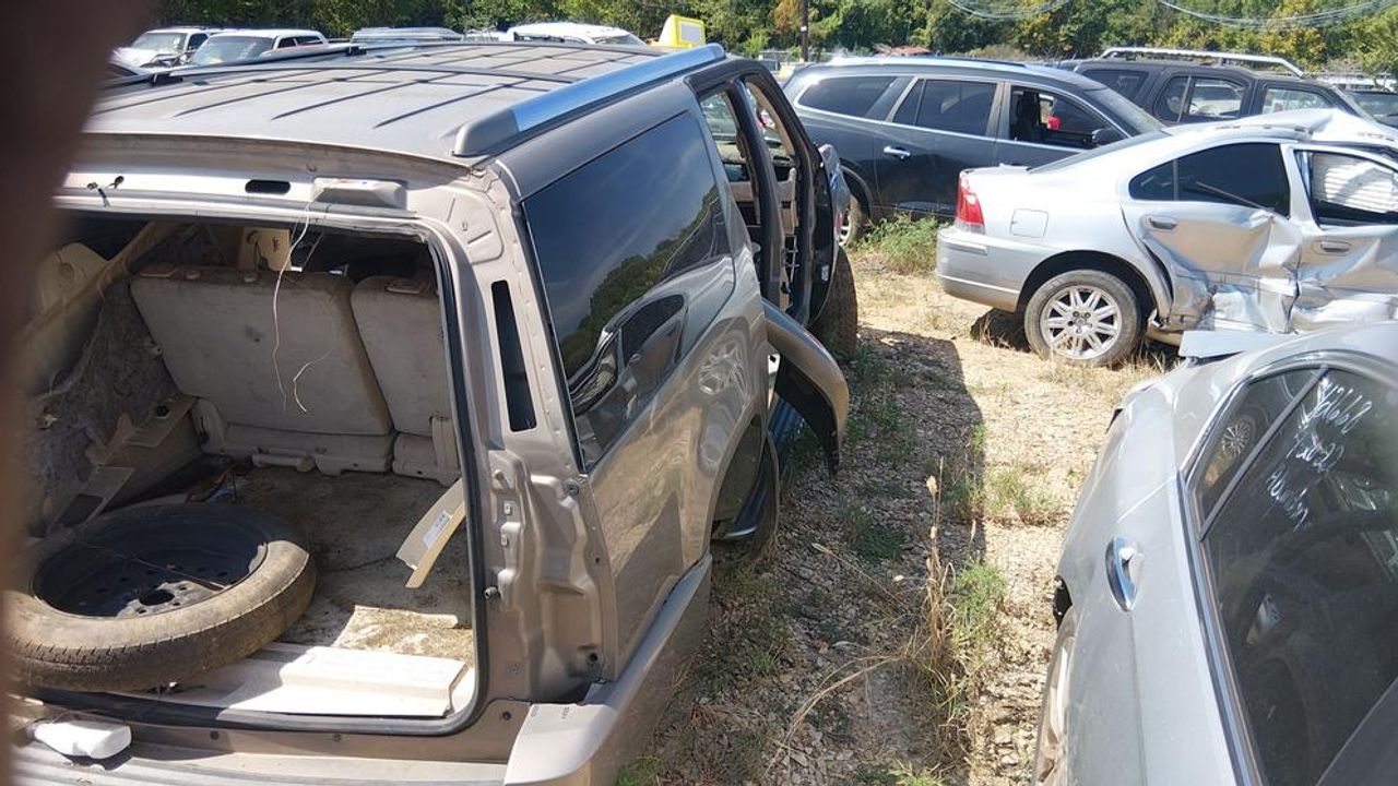 Passenger front angle