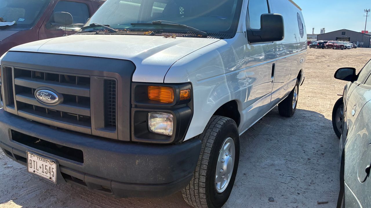2013 Ford E-250